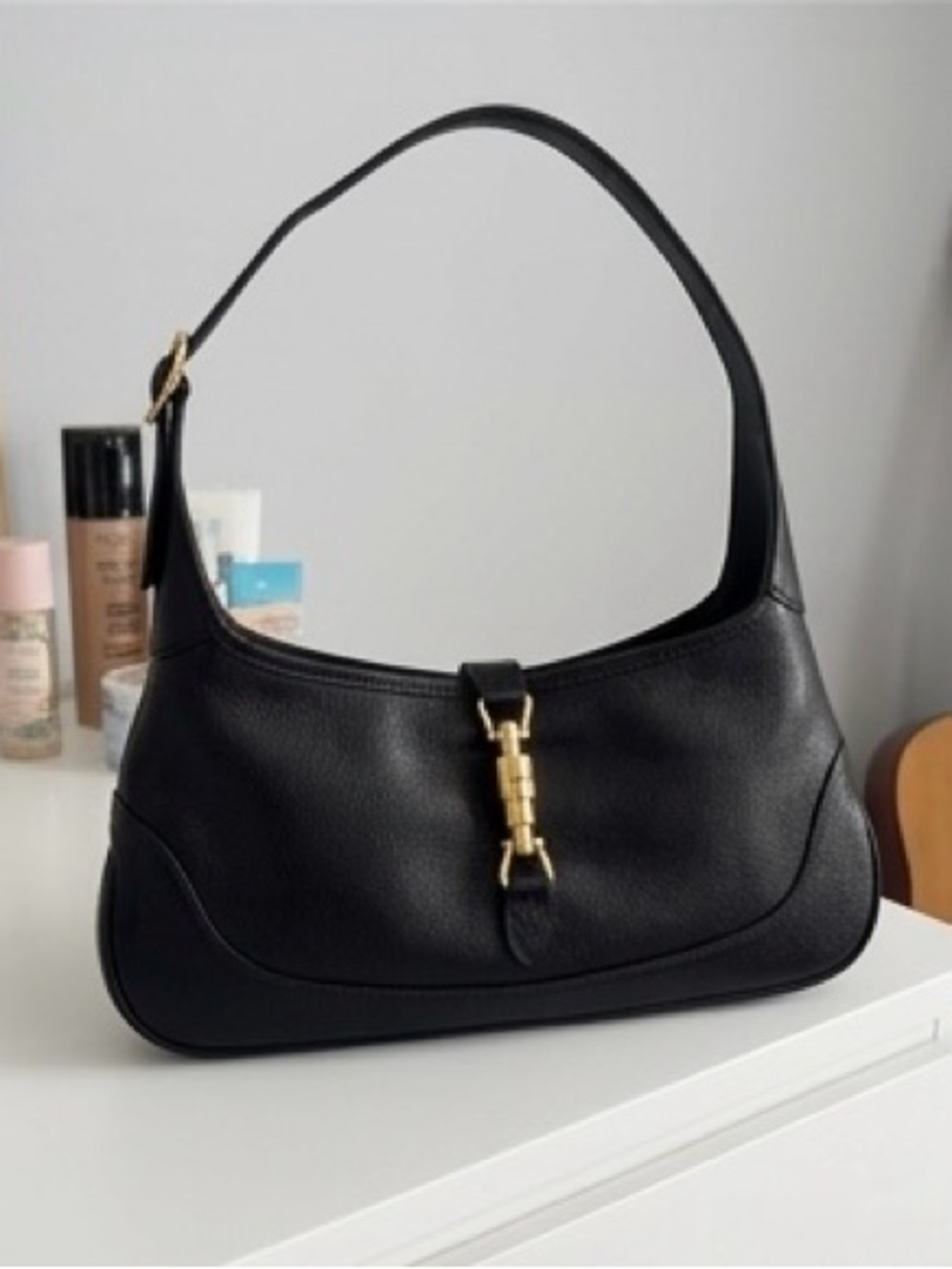 Gucci Jackei Medium Shoulder Bag with Gold Hardware